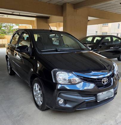 TOYOTA ETIOS 1.5 X PLUS 16V FLEX 4P AUTOMÁTICO